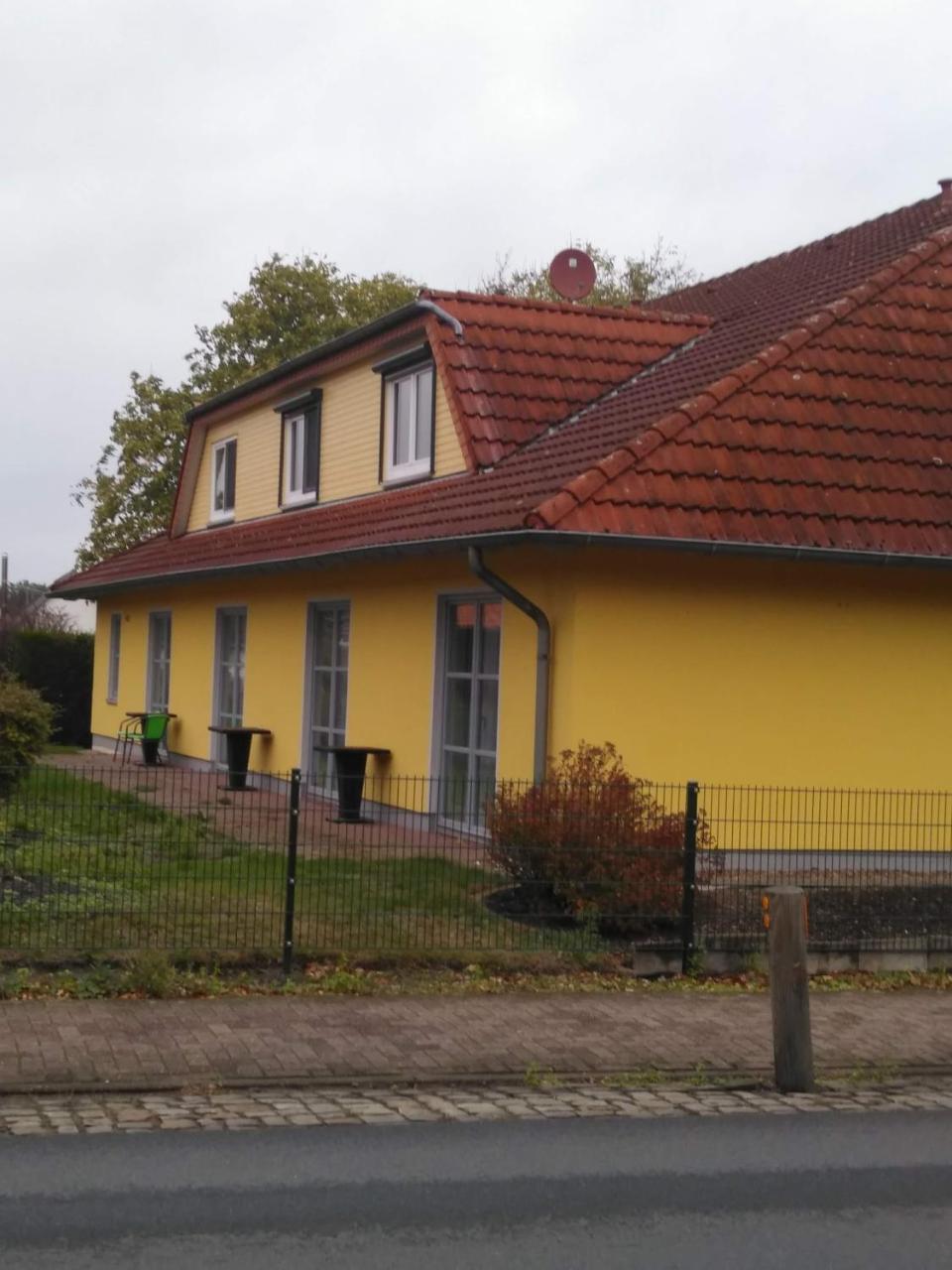 Gastehaus Allergrund Hotel Wienhausen Екстериор снимка